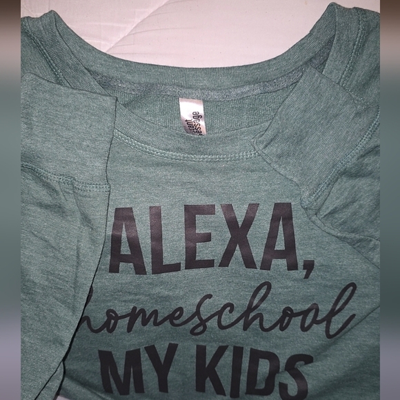 Instant Message "Alexa, Homeschool My Kids" Light Sweater Size L - Picture 4 of 7